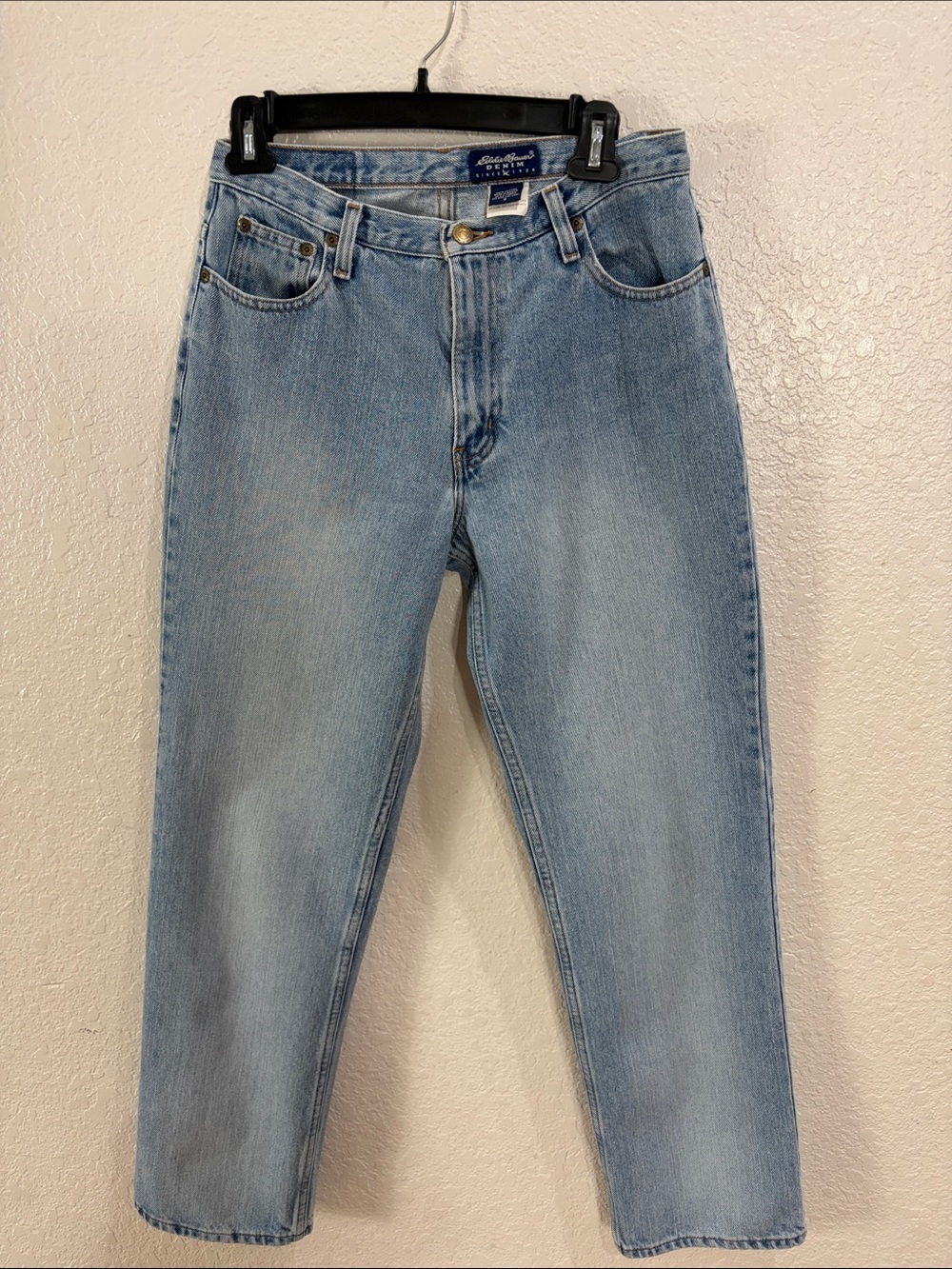 Eddie Bauer,Size 8,Light Wash Women's Jeans - Casual Denim.